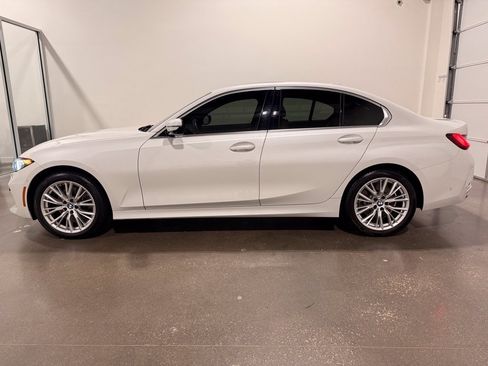 Used 2024 BMW 330i xDrive Sedan w/ Convenience Package AWD/4WD image 8