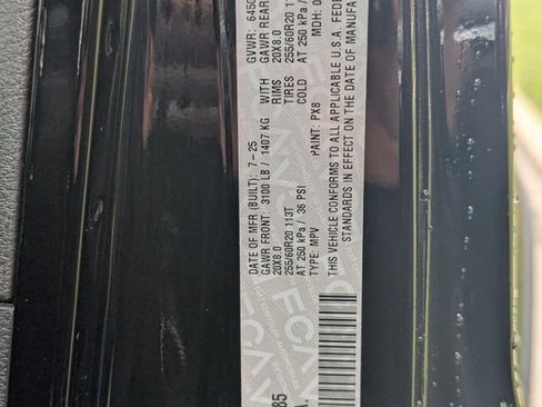 Used 2025 Jeep Wrangler Unlimited Sahara w/ Safety Group image 27