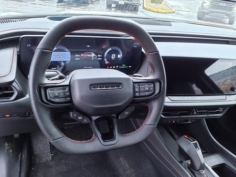 New 2024 Dodge Charger R/T w/ Plus Group image 13