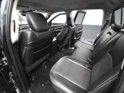 Used 2016 RAM 1500 Laramie w/ Convenience Group image 34