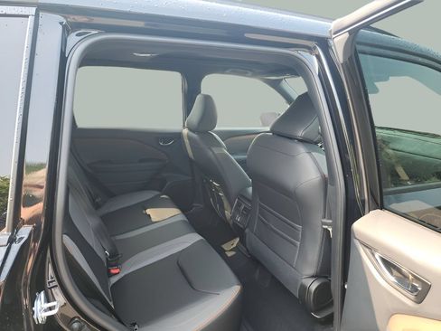 Certified 2025 Subaru Forester Sport AWD/4WD image 14