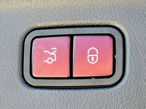 Certified 2023 Mercedes-Benz S 580 4MATIC Sedan image 54