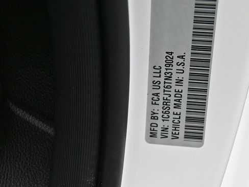 New 2026 RAM 1500 Laramie w/ Night Edition AWD/4WD image 15