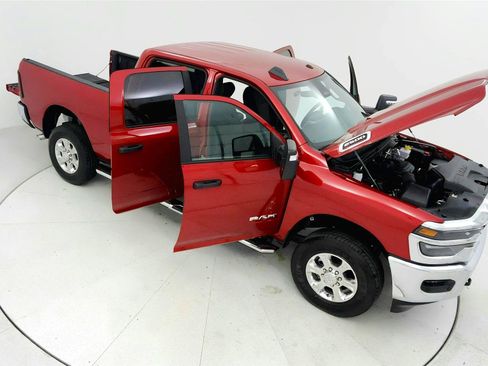 Used 2026 RAM 2500 Big Horn AWD/4WD image 24