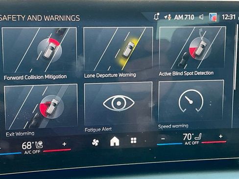 Used 2025 BMW 228i xDrive AWD/4WD image 17