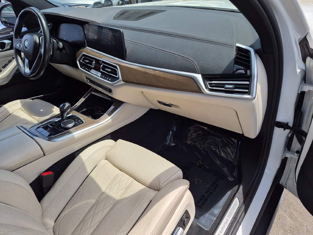 Used 2021 BMW X5 sDrive40i w/ Luxury Seating Package 2 RWD image 10