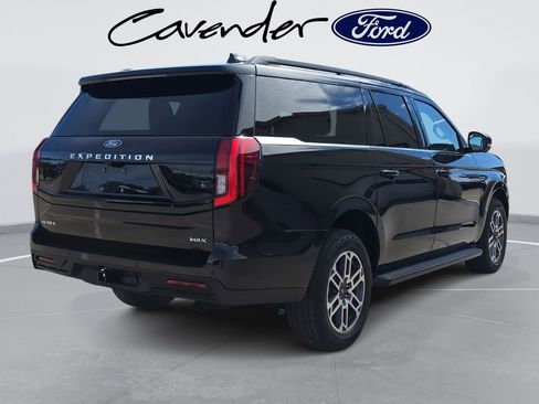 New 2026 Ford Expedition Max Active image 5