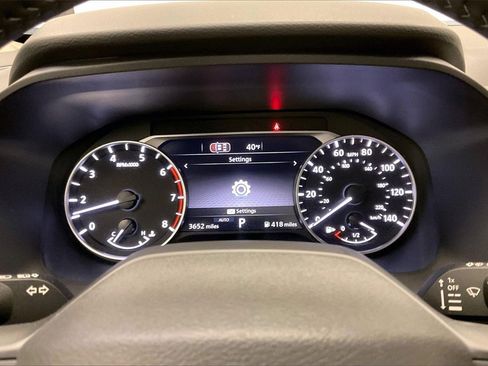 Certified 2026 Nissan Rogue SV image 21