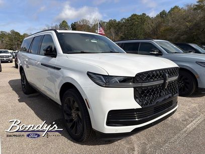 New 2026 Lincoln Navigator L Reserve w/ Jet Appearance Package