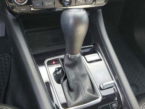 Used 2023 Jeep Compass Latitude image 21