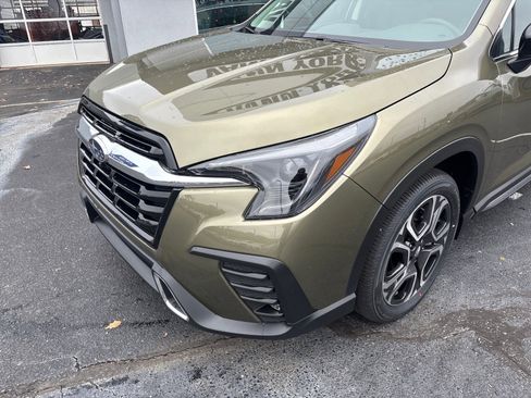 New 2026 Subaru Ascent Touring image 8
