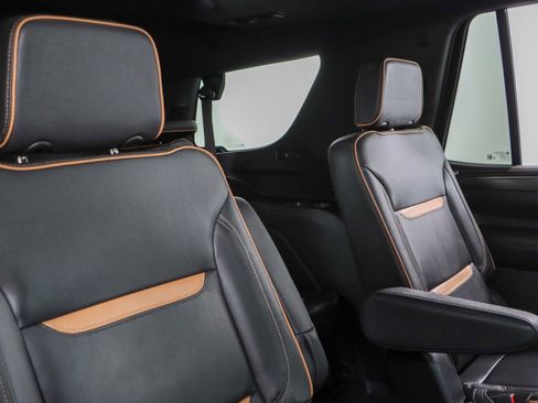 Used 2024 GMC Yukon AT4 w/ Max Trailering Package image 32