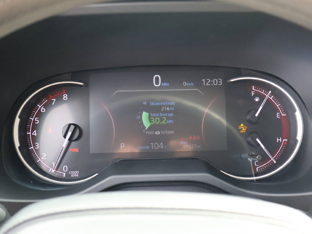 Used 2025 Toyota RAV4 LE AWD/4WD image 27