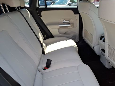 Used 2026 Mercedes-Benz GLA 250 image 25