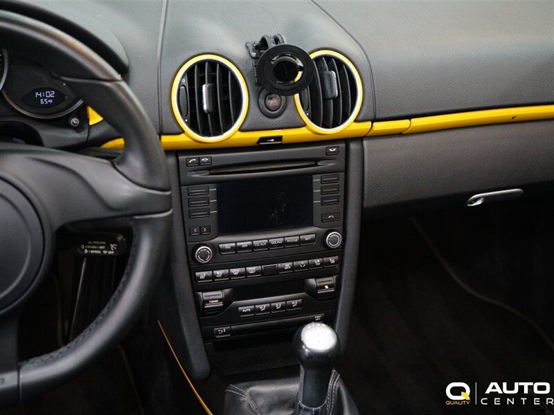 Used 2011 Porsche Boxster RWD image 21