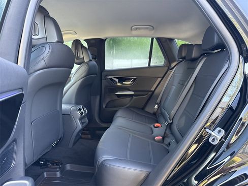 New 2025 Mercedes-Benz GLC 350e 4MATIC image 14