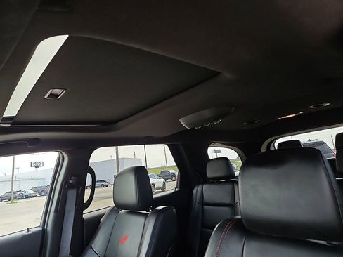 Used 2024 Dodge Durango GT RWD image 21
