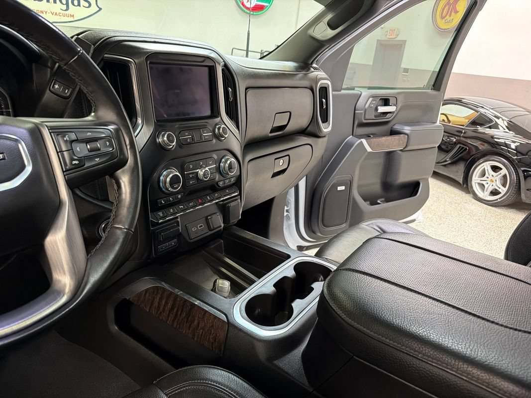 Used 2023 GMC Sierra 3500 Denali AWD/4WD image 29