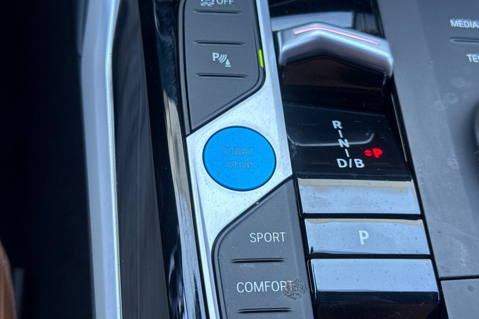 Certified 2023 BMW i4 eDrive35 w/ Premium Package RWD image 15