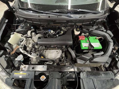 Used 2016 Nissan Rogue SL w/ SL Premium Package image 9