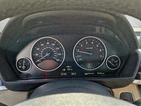 Used 2018 BMW 330e RWD image 10