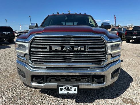 Used 2022 RAM 3500 Laramie AWD/4WD image 3