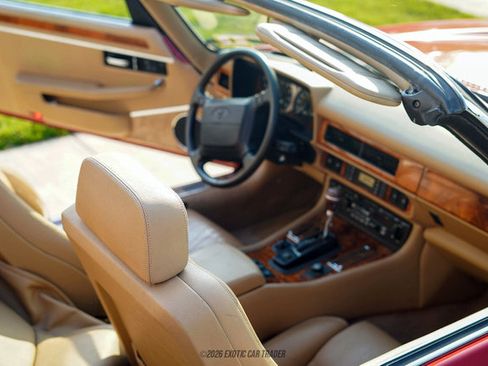 Used 1994 Jaguar XJS 4.0 Convertible image 73