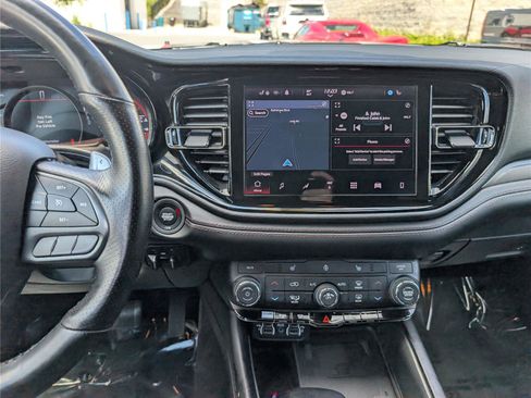 Used 2022 Dodge Durango R/T w/ Trailer Tow Group IV AWD/4WD image 19