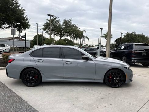 Used 2025 BMW 330i Sedan w/ M Sport Package RWD image 2
