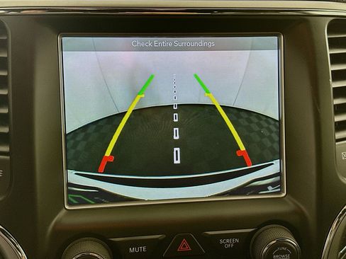 Used 2018 Jeep Grand Cherokee Limited RWD image 22