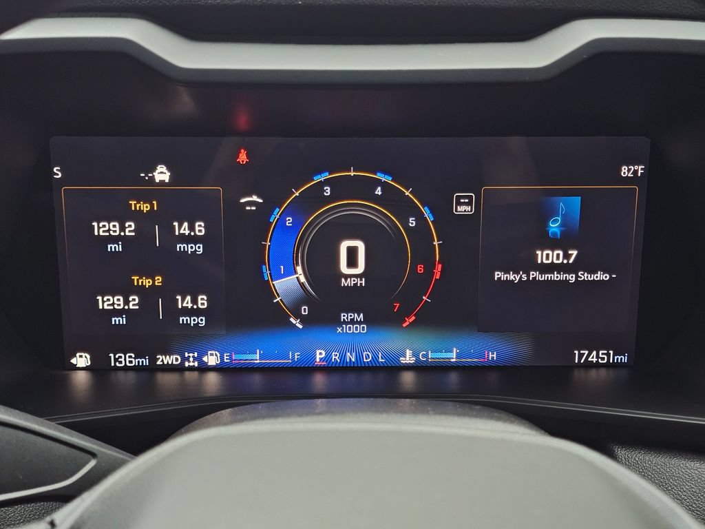 Used 2024 Chevrolet Colorado Trail Boss w/ Technology Package AWD/4WD image 28