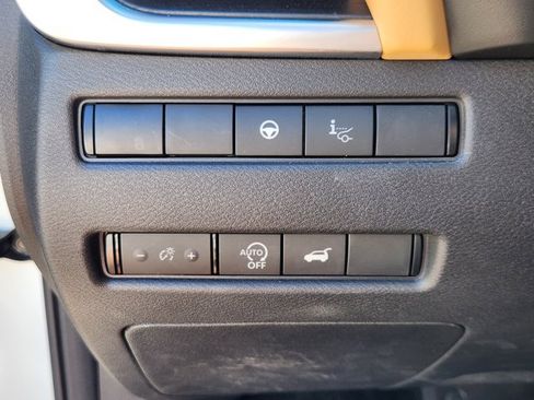 Certified 2023 Nissan Rogue Platinum w/ Platinum Premium Package AWD/4WD image 26