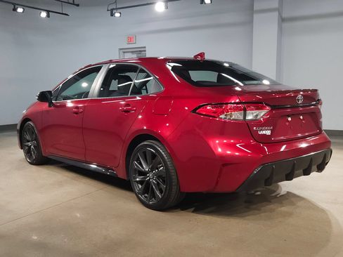 Used 2025 Toyota Corolla SE FWD image 5