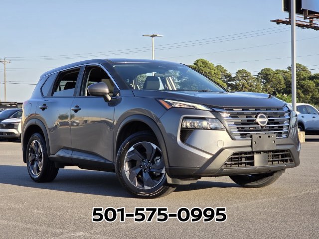 Used 2025 Nissan Rogue SV FWD image 21
