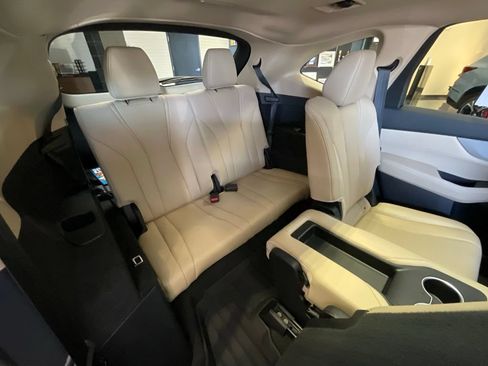 Certified 2023 Acura MDX SH-AWD image 23