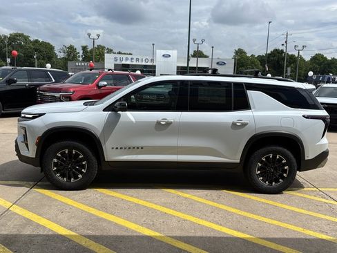 New 2026 Chevrolet Traverse Z71 w/ Enhanced Driving Package AWD/4WD image 10