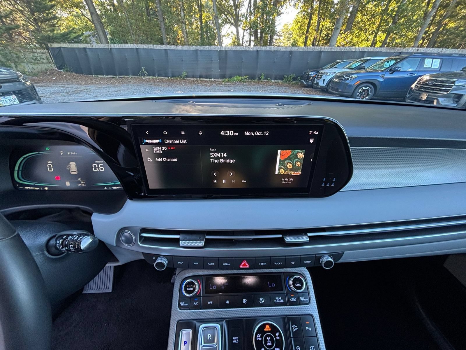 Used 2025 Hyundai Palisade SEL AWD/4WD image 35