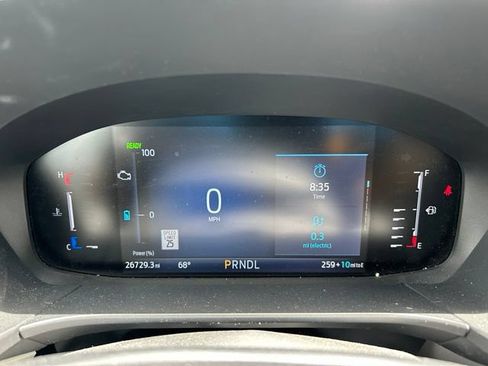 Used 2023 Ford Escape SE FWD image 2