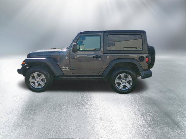 Used 2020 Jeep Wrangler Sport AWD/4WD image 2