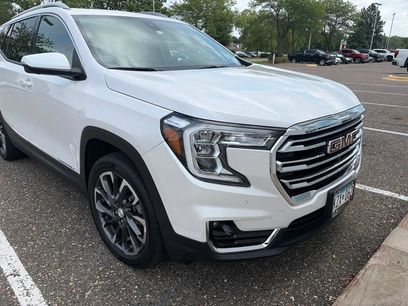 Used 2023 GMC Terrain SLT w/ Infotainment Package II