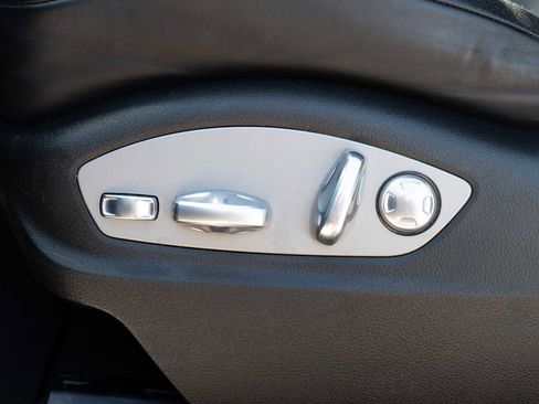 Used 2017 Porsche Macan image 23