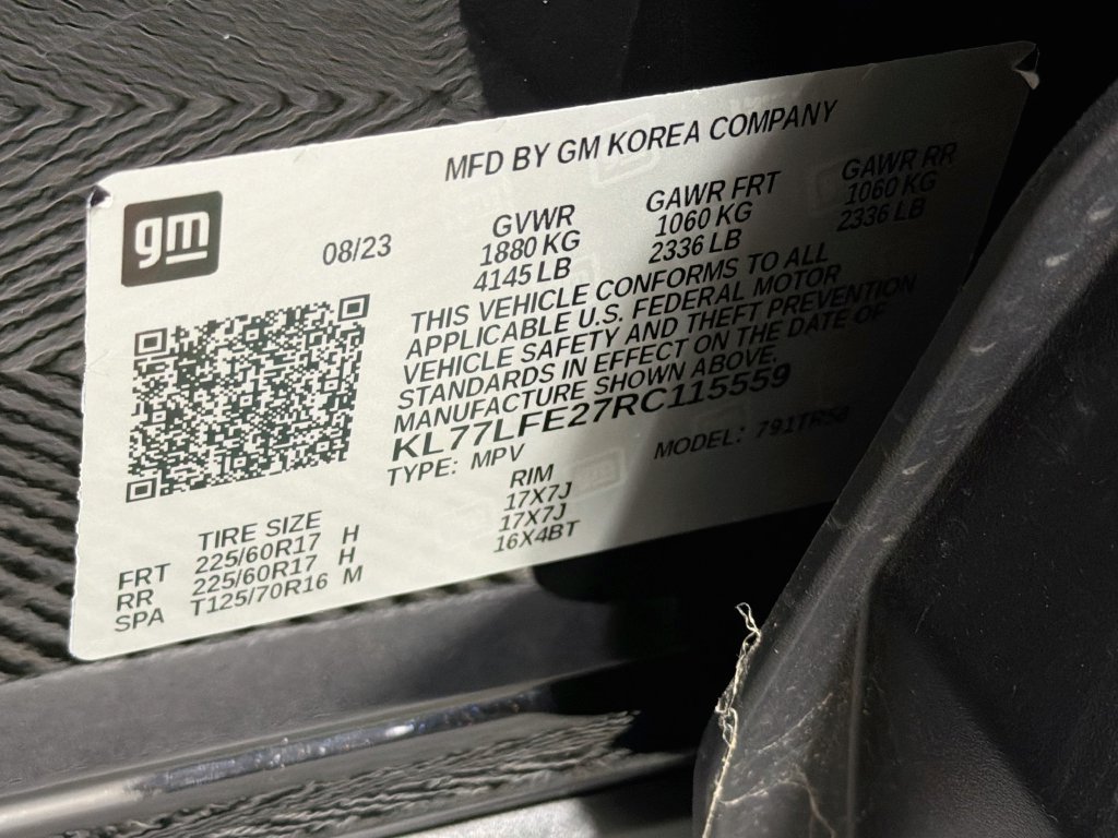 Used 2024 Chevrolet Trax LS FWD image 29