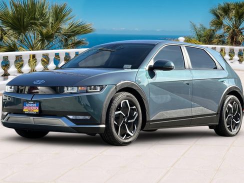 Used 2024 Hyundai Ioniq 5 SE image 8