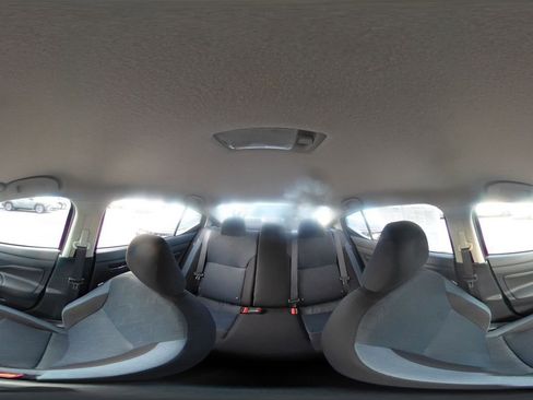 Used 2025 Nissan Versa SV image 41