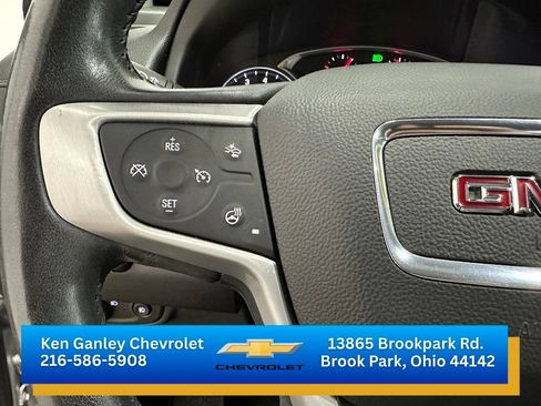 Certified 2022 GMC Terrain SLT AWD/4WD image 12