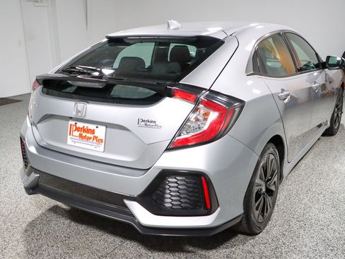 Used 2018 Honda Civic EX image 7