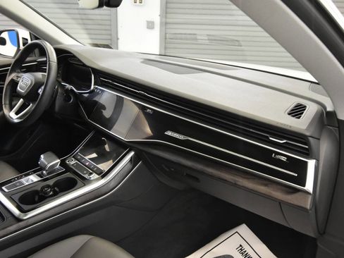 Used 2021 Audi Q8 Premium w/ Convenience Package image 15