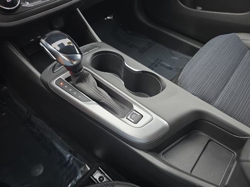 Used 2024 Buick Envista Preferred w/ Convenience I Package image 21