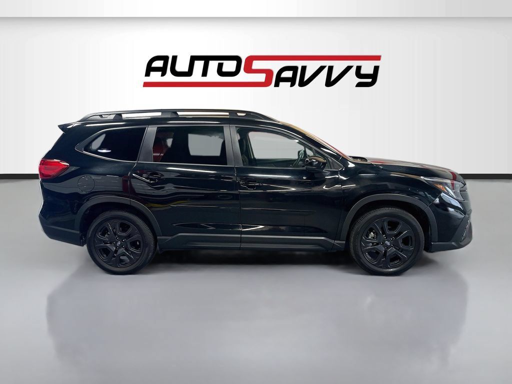 Used 2024 Subaru Ascent Onyx Edition AWD/4WD image 8