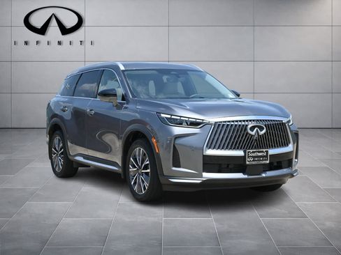 Used 2026 INFINITI QX60 Luxe w/ Cargo Package FWD image 3